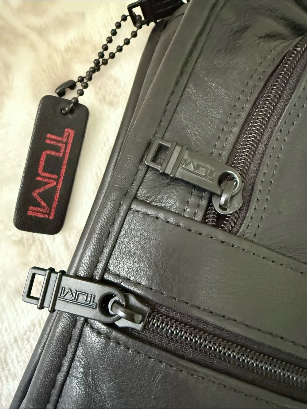 Tumi Alpha Black Leather Laptop Sleeve Document Clutch Attache Case
